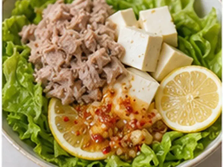 酸辣金枪鱼豆腐沙拉