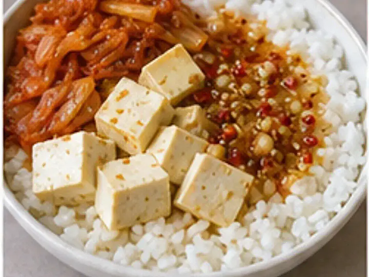 酸辣泡菜豆腐拌饭