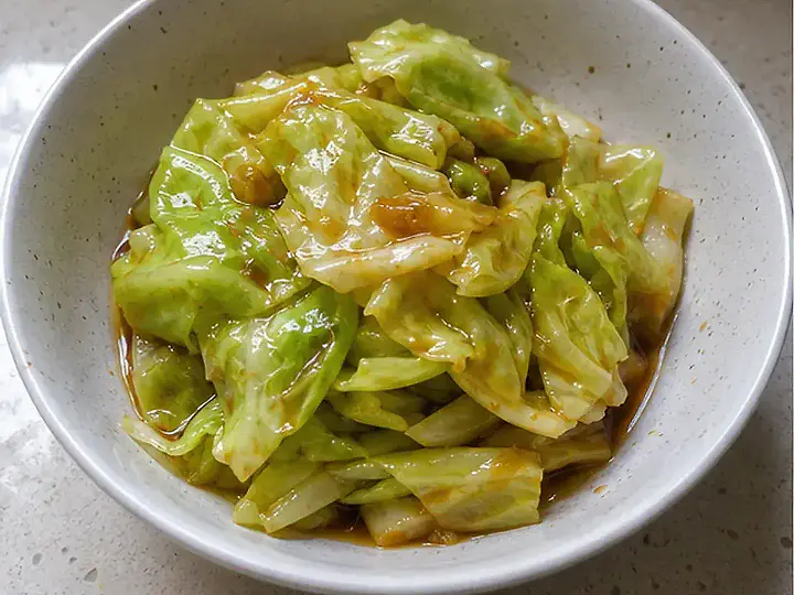 微波手撕包菜