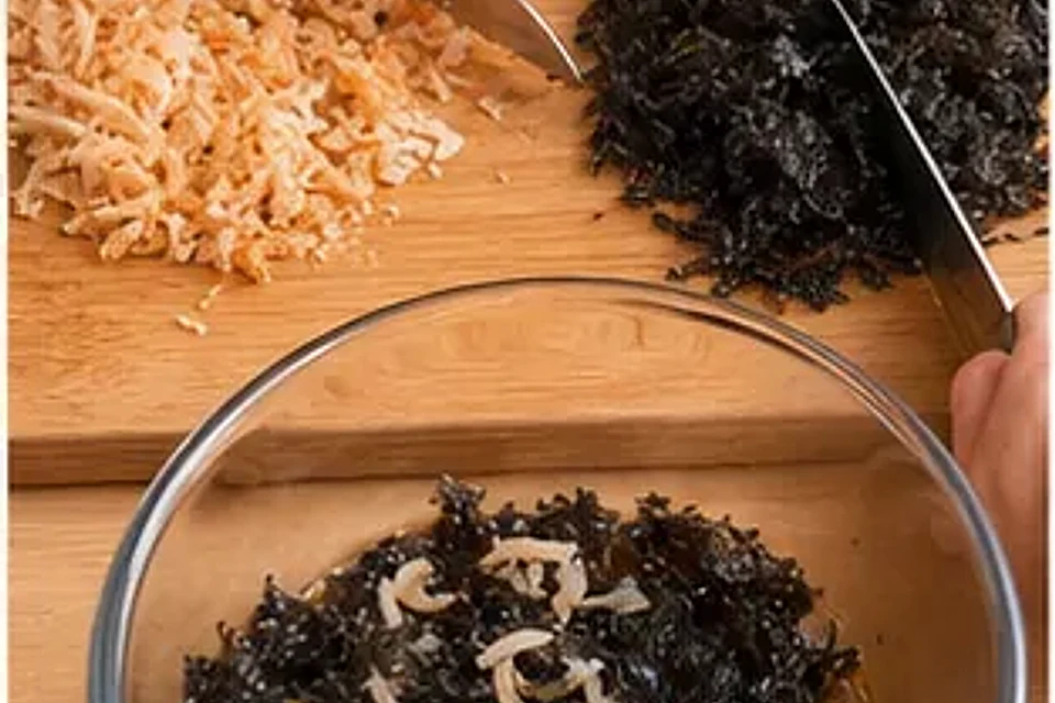紫菜虾皮焖饭 第1步操作图