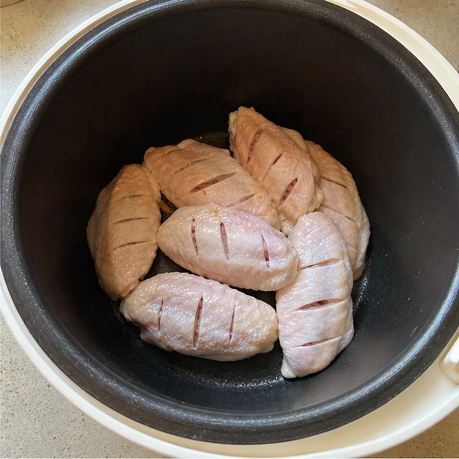 电饭煲可乐鸡翅 第1步操作图